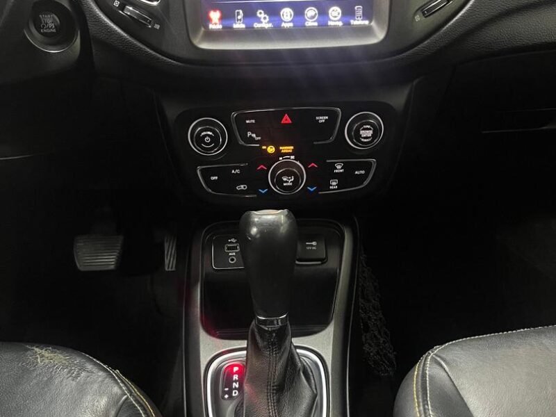 2017 JEEP COMPASS LONGITUDE F - R$ 94.900,00