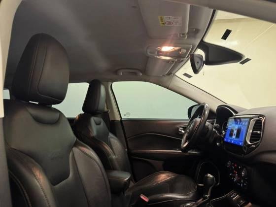 2018 JEEP COMPASS 2.0 16V FLEX LONGITUDE AUTOMÁTICO - R$ 85.989,00