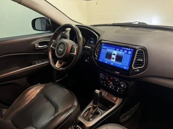 2018 JEEP COMPASS 2.0 16V FLEX LONGITUDE AUTOMÁTICO - R$ 85.989,00